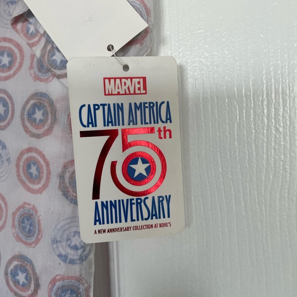 NEW Captain America Button Down Shirt - Picture 3 of 8